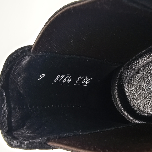 Nisolo Marco Chelsea Black Leather Slip On Ankle Boot 9 - Picture 8 of 9